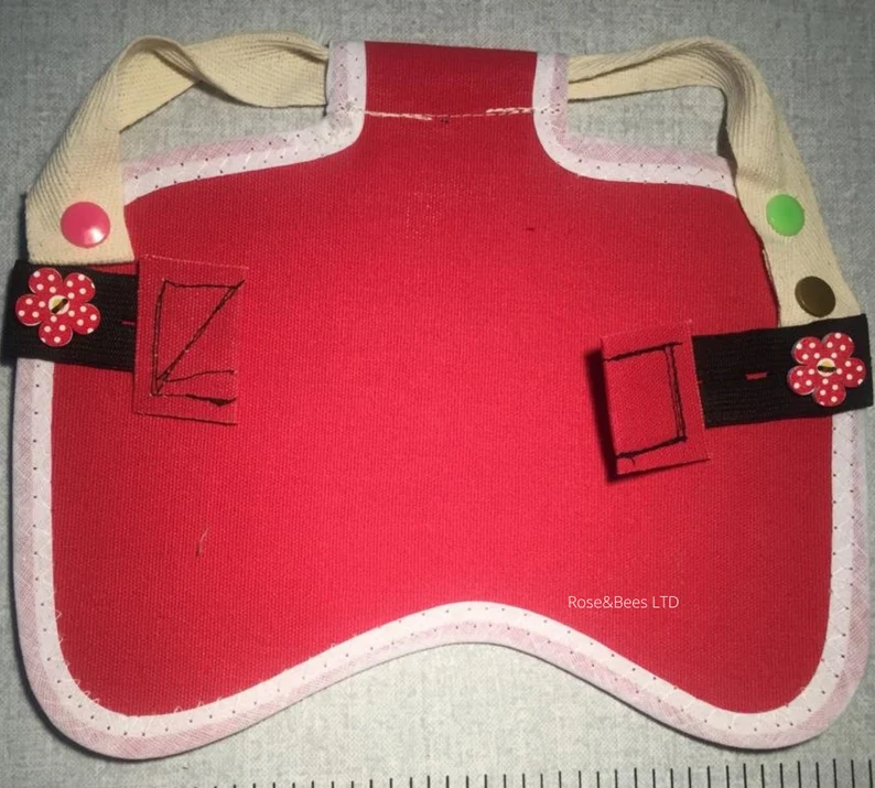 chicken saddle , hen saddle , apron , poultry farming