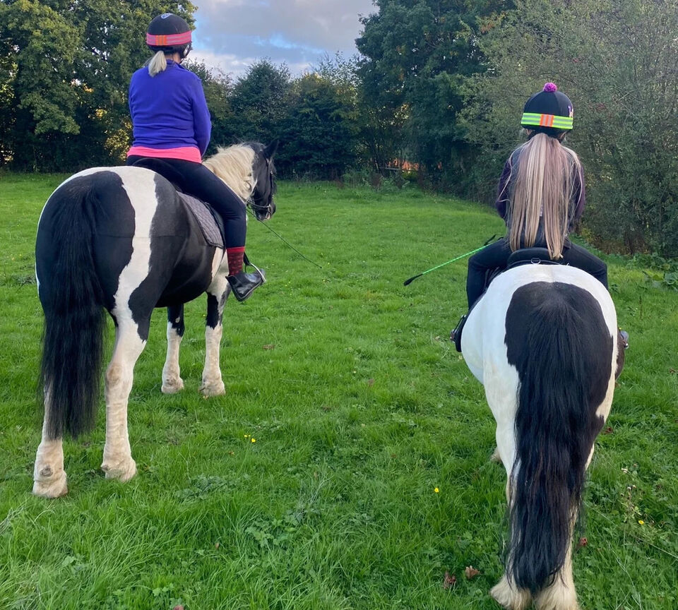 HELMET SAFETY BAND | Elasticated Hi Viz Fluorescent Reflective Hat Band - Image 7